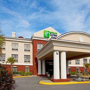 Holiday Inn Express & Suites Quincy I-10 By Ihg